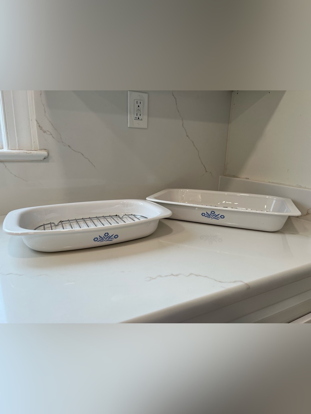 2 Corningware Roasters with Wire racks